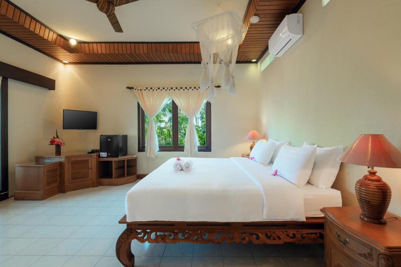 Banyualit Spa 'N Resort Lovina Buitenkant foto
