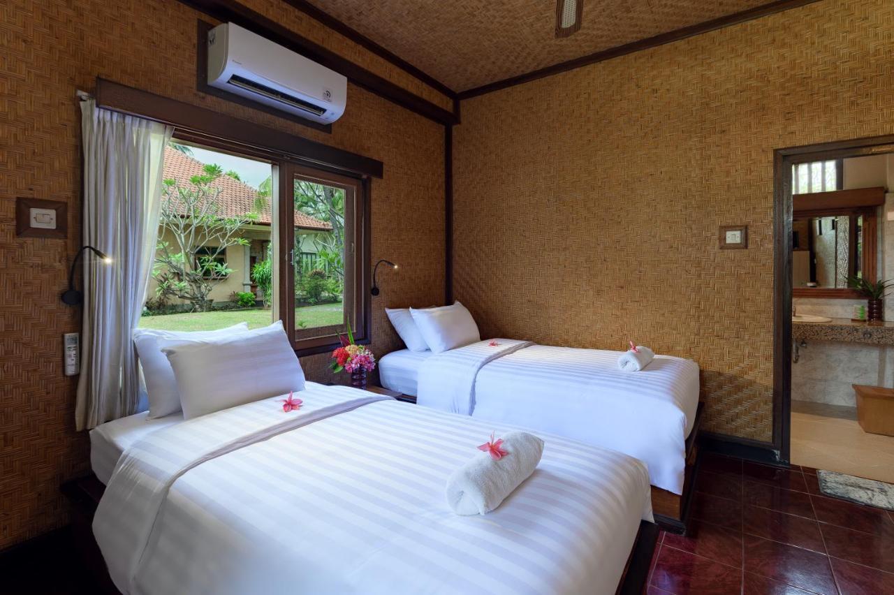 Banyualit Spa 'N Resort Lovina Buitenkant foto